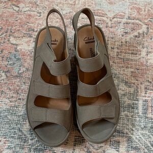 Clarks Women's Reedly Juno Wedge Size 7.5